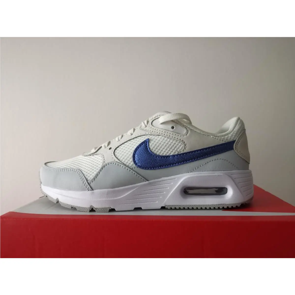 Nike shoes - White 1