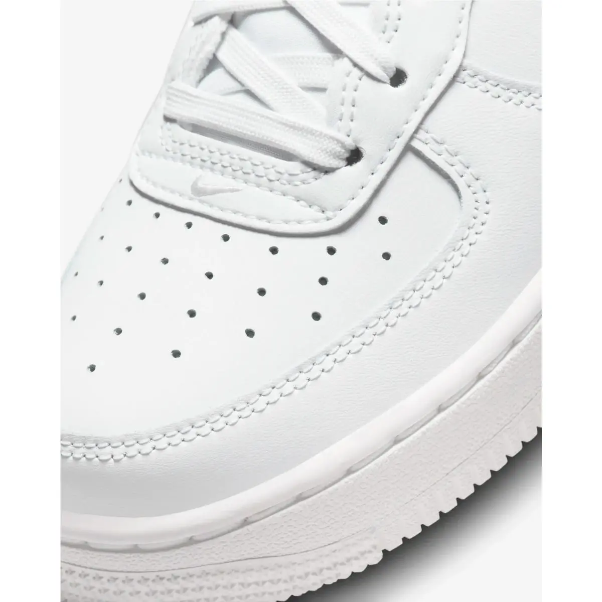 Nike shoes - Nike Air Force 1 - Air Force - Summit White/Emerald Rise 5