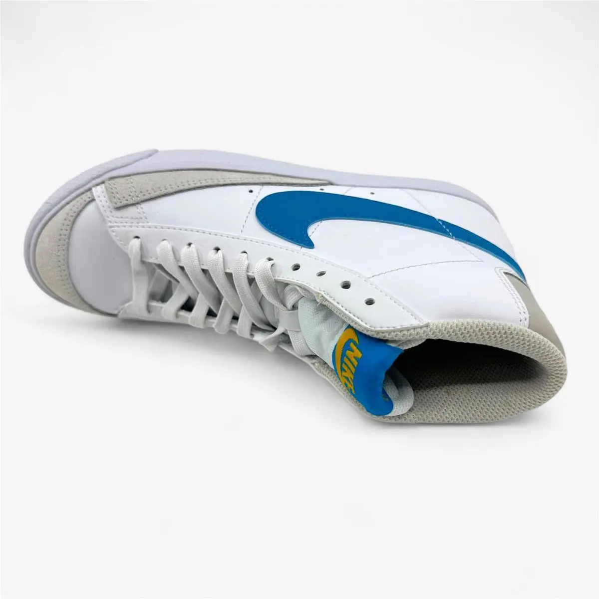 Nike shoes - Nike Blazer Mid 77 - Blazer Mid - DA4086 107 - White, Manufacturer: White Laser Blue Yellow Ochre 5
