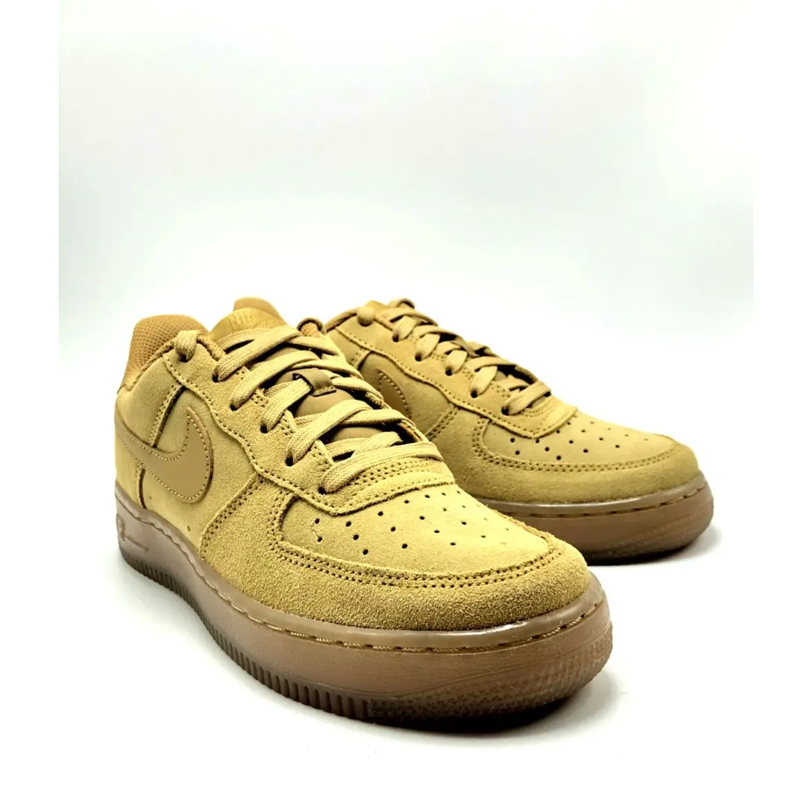 Nike shoes - Nike Air Force 1 LV8 GS - White 0