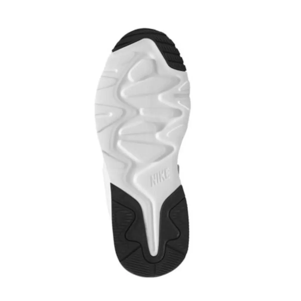 Nike shoes - White/flhcrn 0