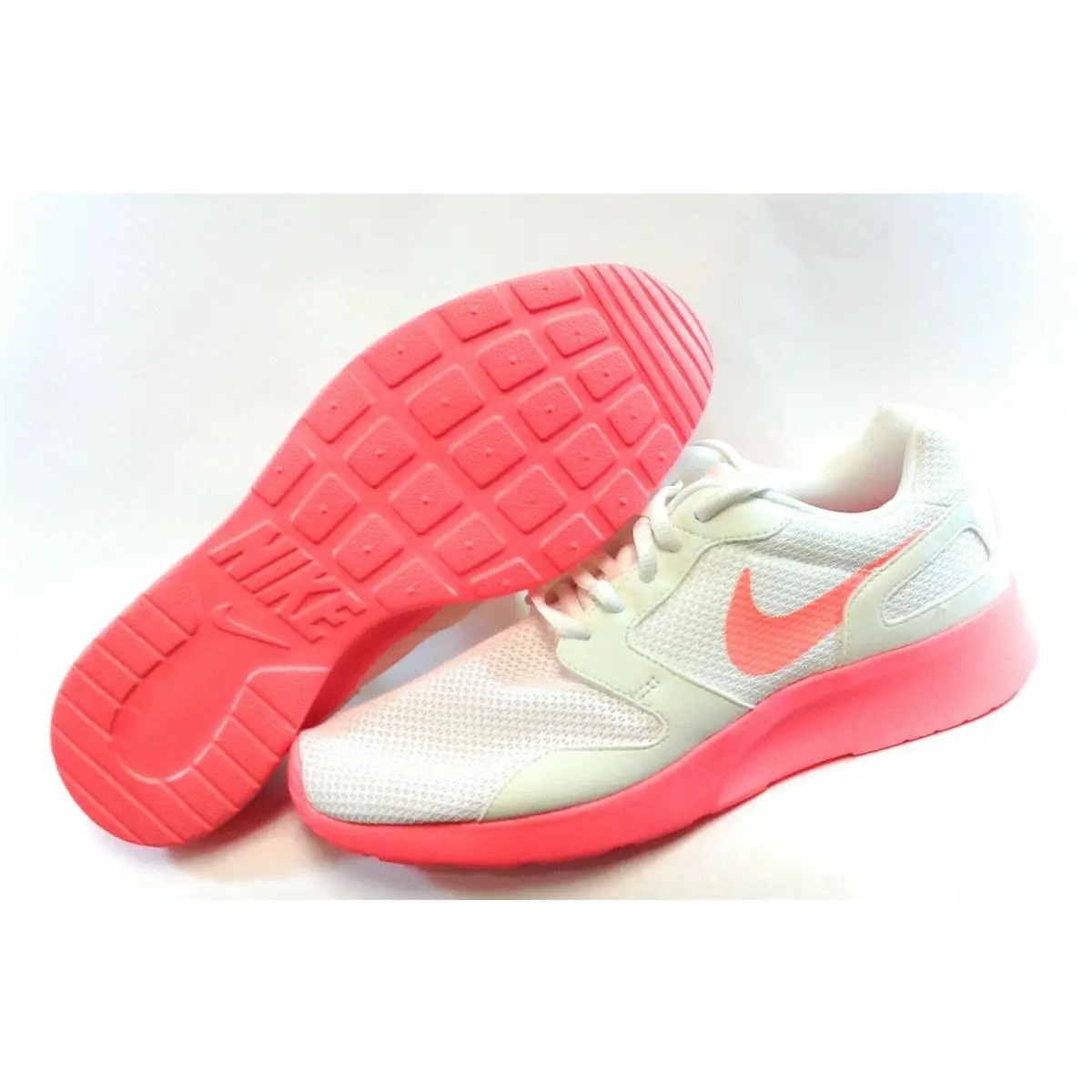 Nike shoes - White 1