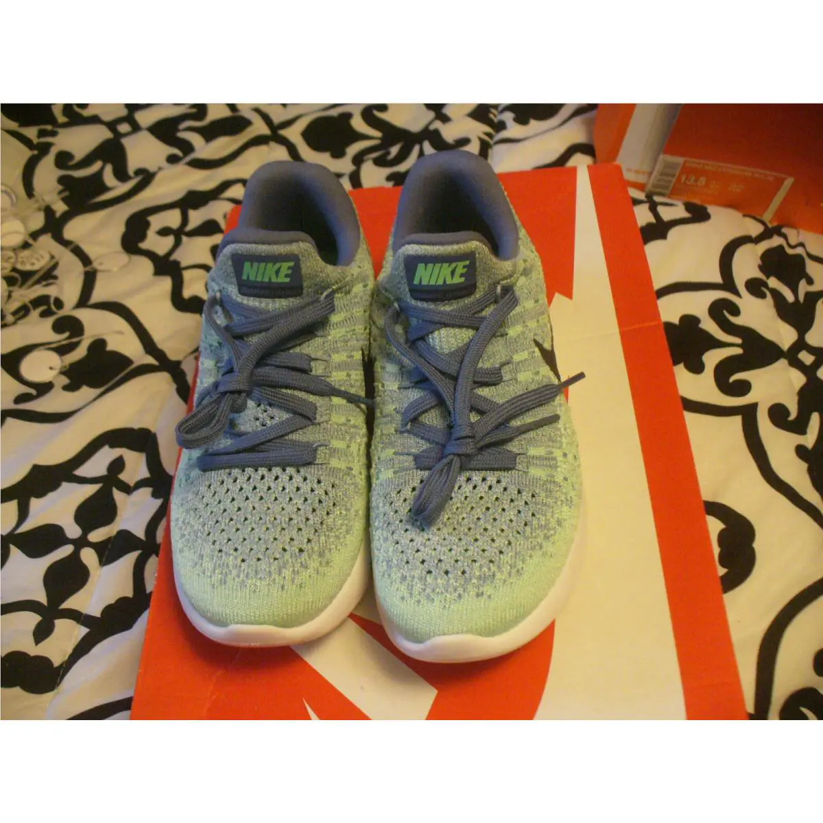 Nike shoes - Nike LunarEpic Low Flyknit 2 - 863780-403 - Blue/Green Mix 0