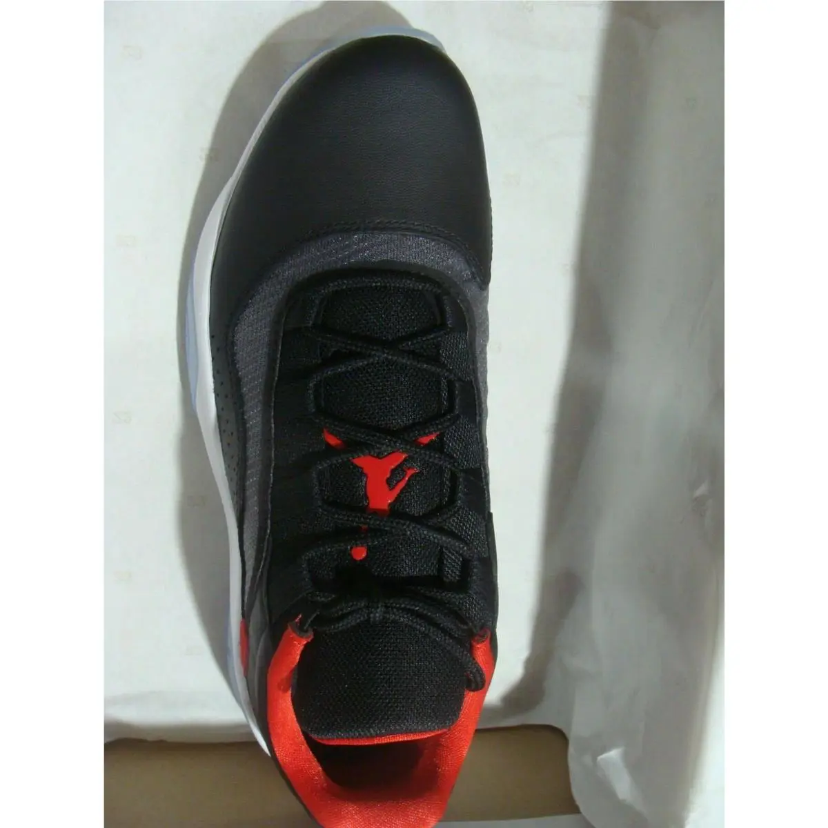 Nike shoes - Air Jordan 11 - Air - Black/White/Red 1