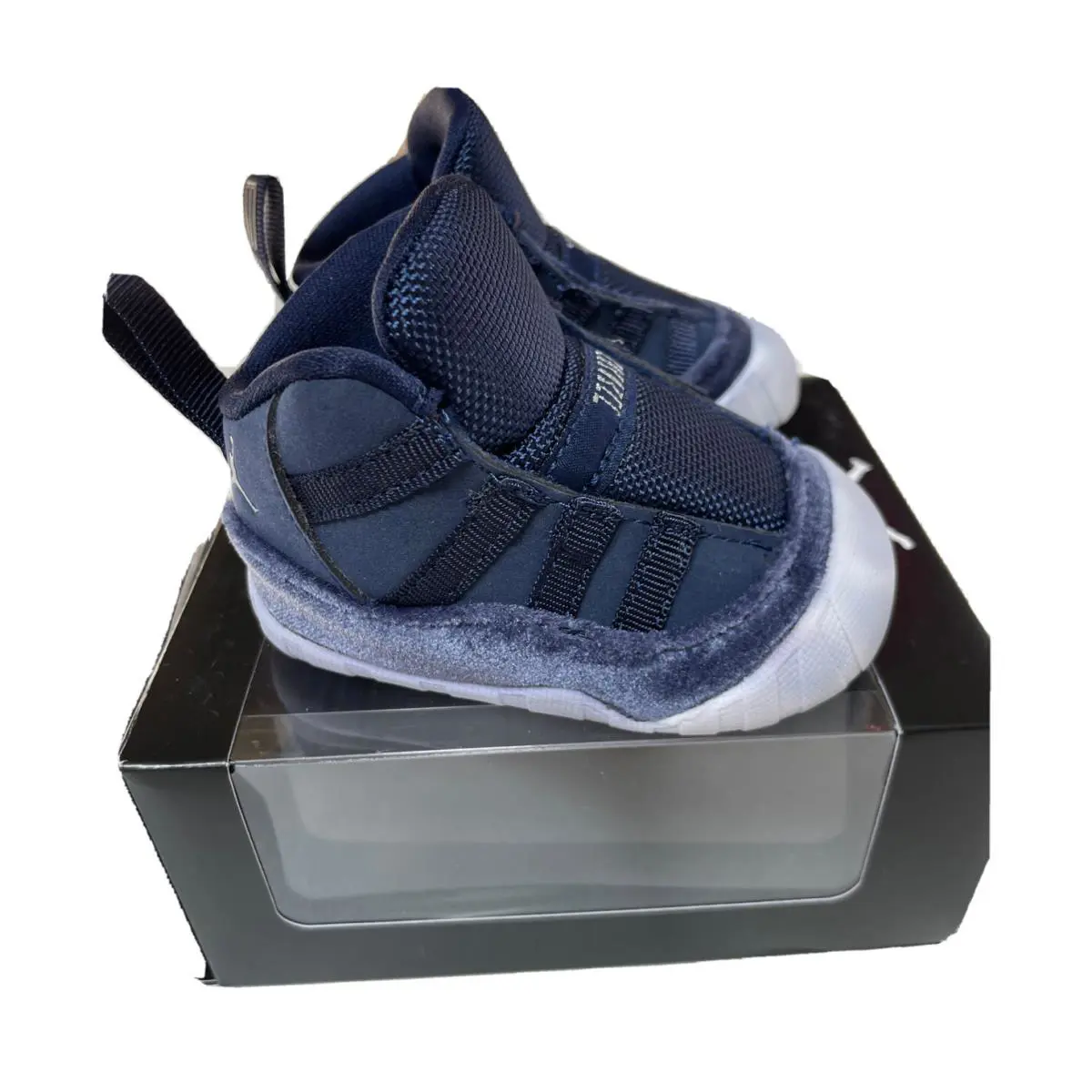 Nike shoes - JORDAN 11 - Navy Blue 3