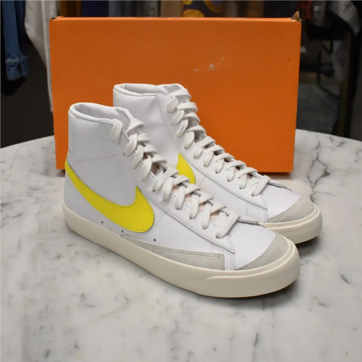 Nike shoes - Nike Blazer Mid 77 Vintage - BQ6806-101 - White 1