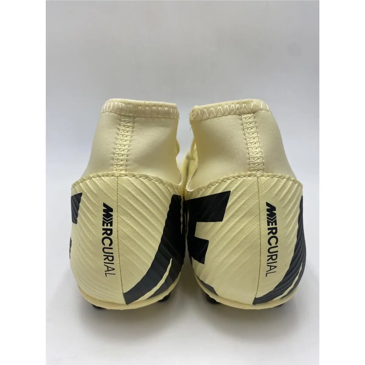 Nike shoes - Superfly 9 Club - Superfly Club - DJ5961-700 - Yellow (UPC: 196975730421) 4