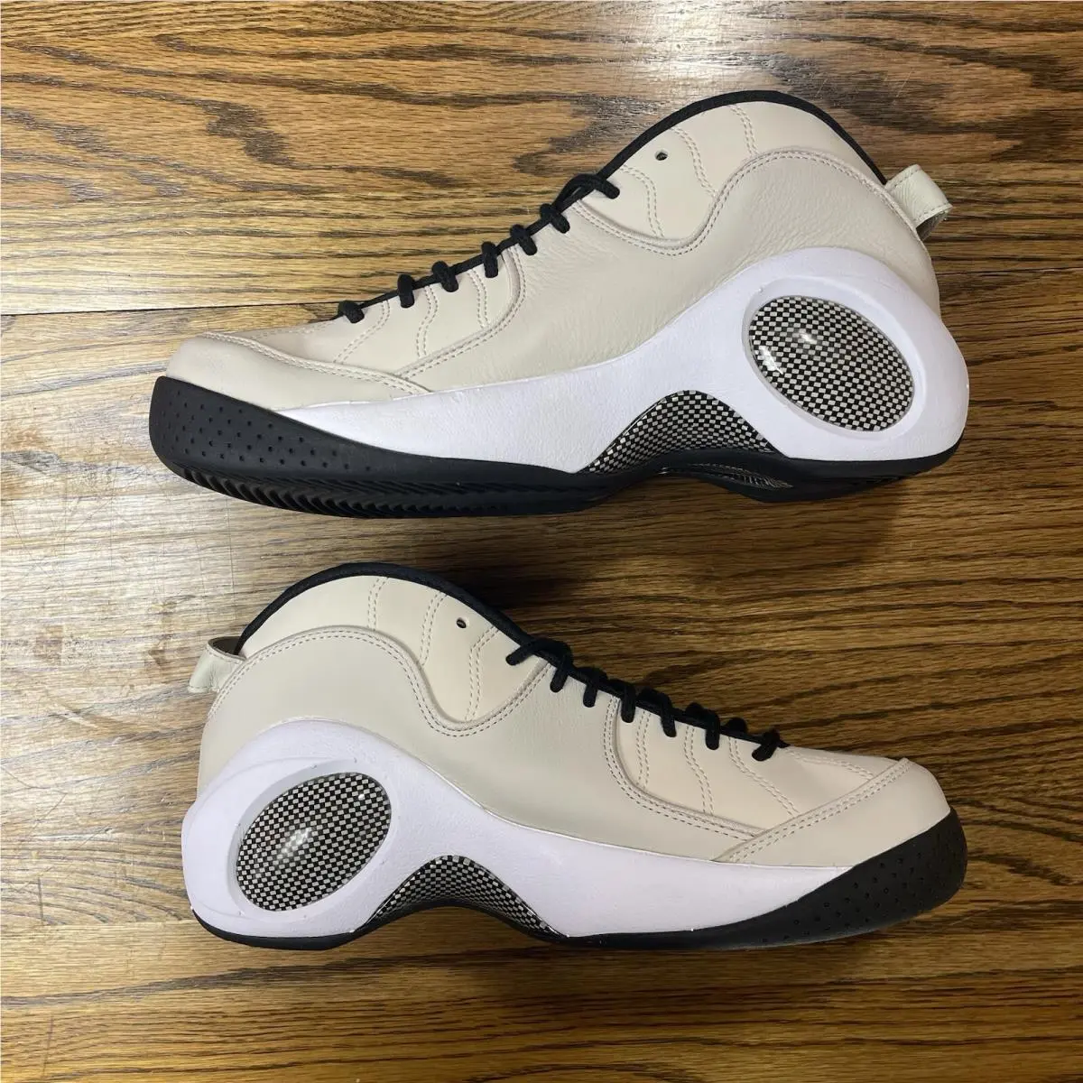 Nike shoes - Nike Air Zoom Flight - Air Zoom Flight - DX3954100 - White (UPC: 196150241520) 1
