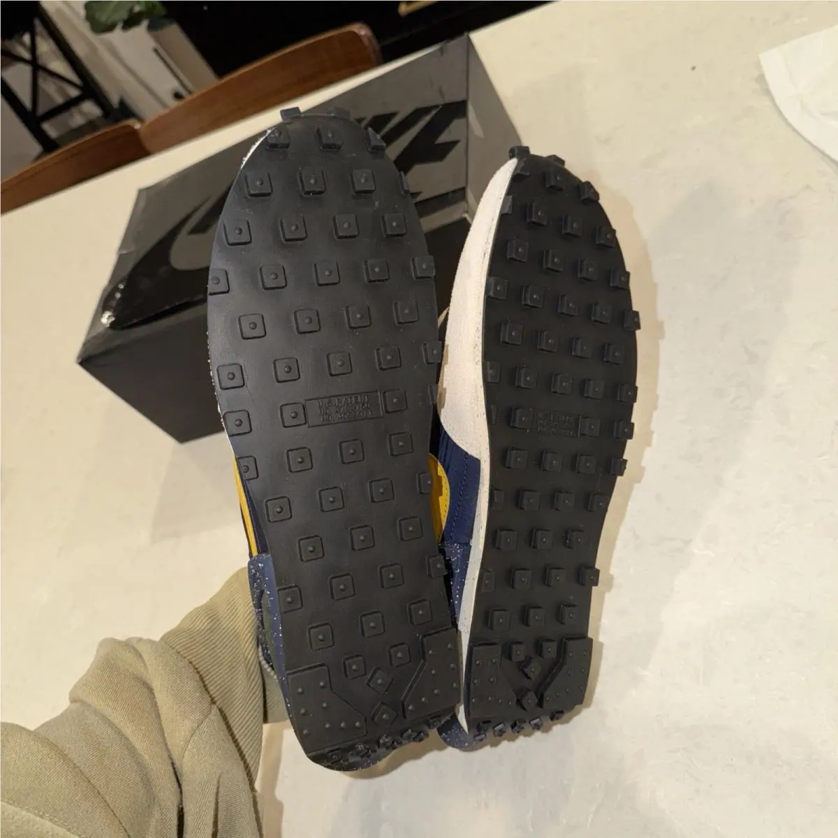 Nike shoes - Nike Wmns - Wmns - CJ3295-400 - Obsidian Gold Dart Sail 5
