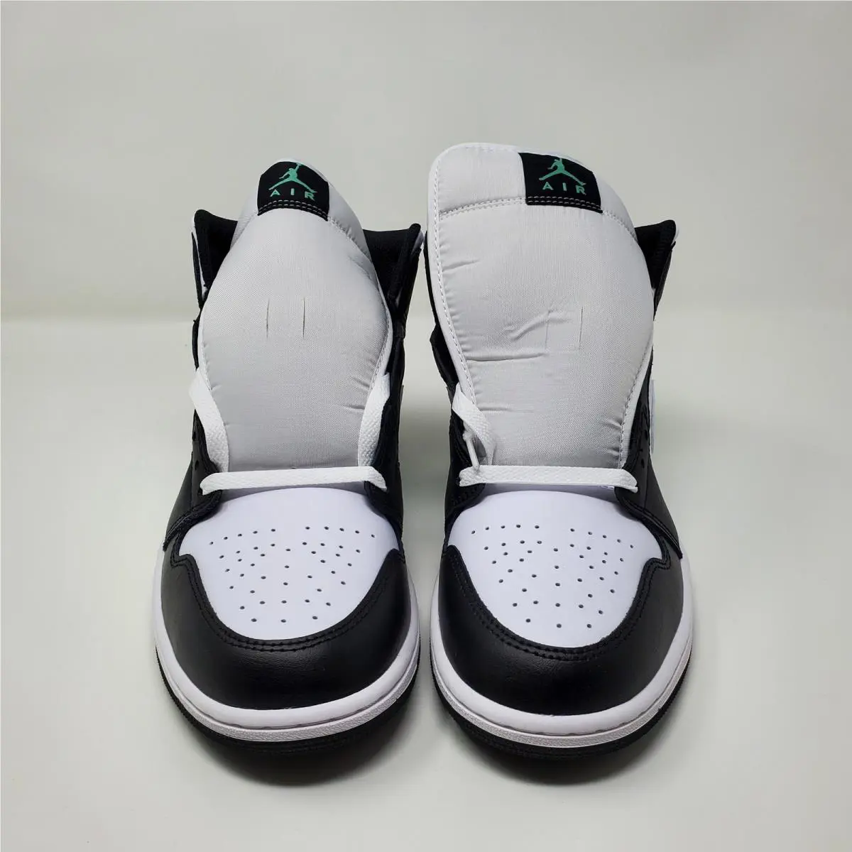 Nike shoes - Nike Air Jordan 1 - Air - DQ8426-103 - Green 0