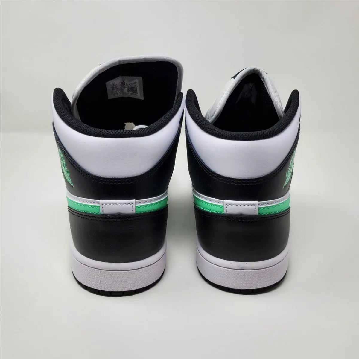Nike shoes - Nike Air Jordan 1 - Air - DQ8426-103 - Green 1