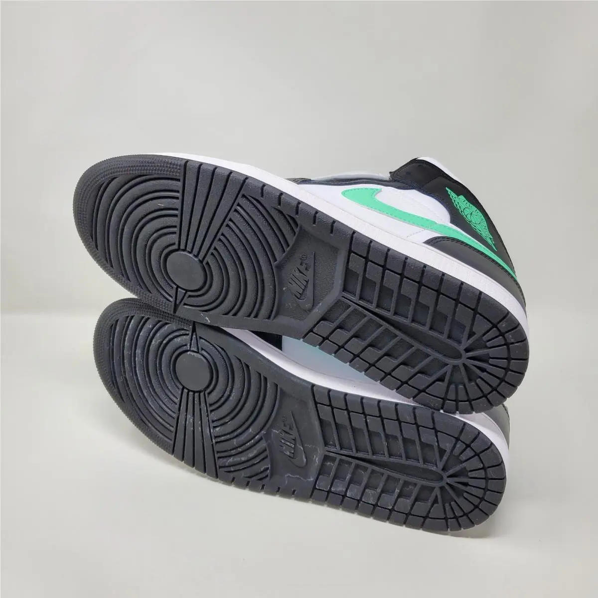 Nike shoes - Nike Air Jordan 1 - Air - DQ8426-103 - Green 6
