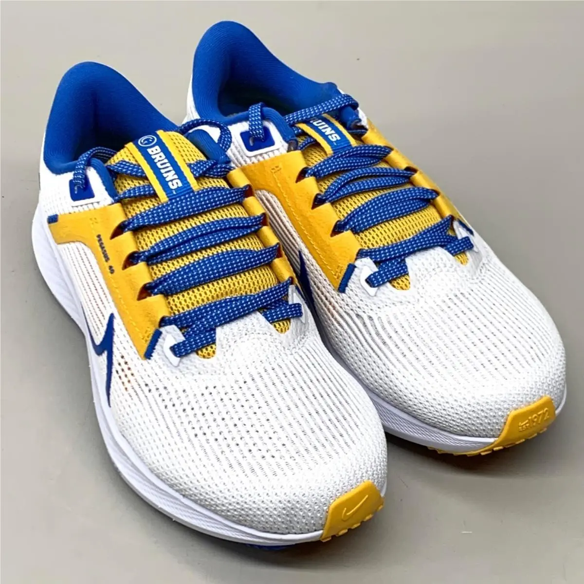Nike Air Zoom Pegasus 40 Ucla Bruins Road Running Shoes DZ5988-100 Size 14