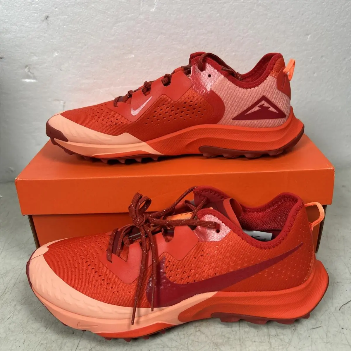 Nike Air Zoom Terra Kiger 7 Team Orange University Red DM9469-800 Womens Sz 11 - Team Orange