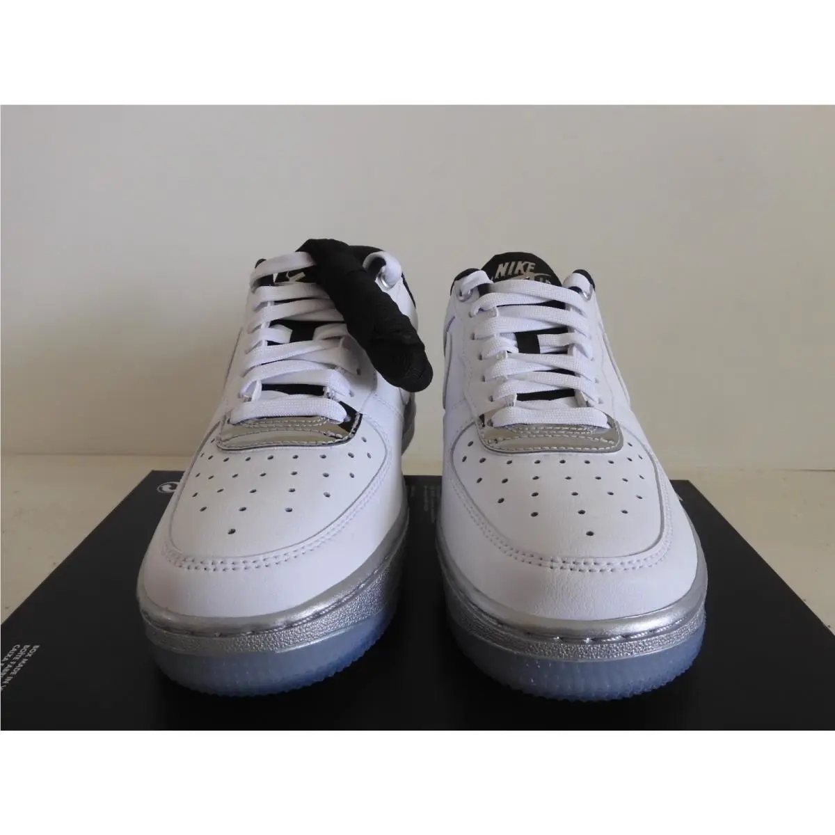 Nike shoes - Nike Air Force 1 `07 SE - DX6764-100 - White (UPC: 196604404303) 1
