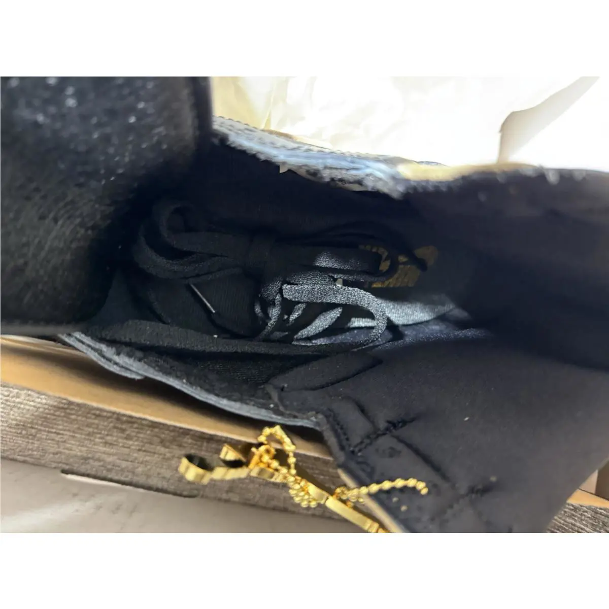 Nike shoes - Air Jordan 1 Retro OG - DZ5485071 - Black/Metallic Gold, Manufacturer: Black/Metallic Gold/Sail 5