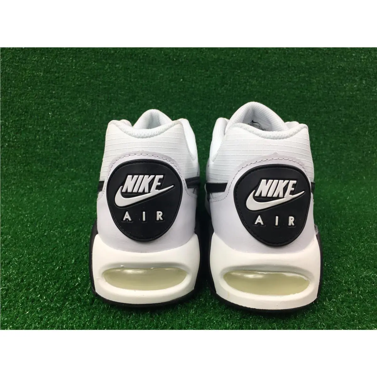 Nike shoes - Nike Air Max Ivo - Air Max Ivo - 580518106 - White 4