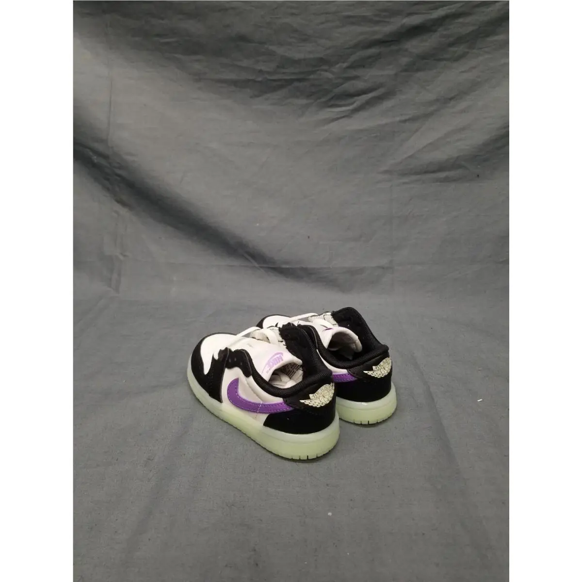 Nike shoes - Jordan 1 - HF0412 001 - White (UPC: 197597033327) 1