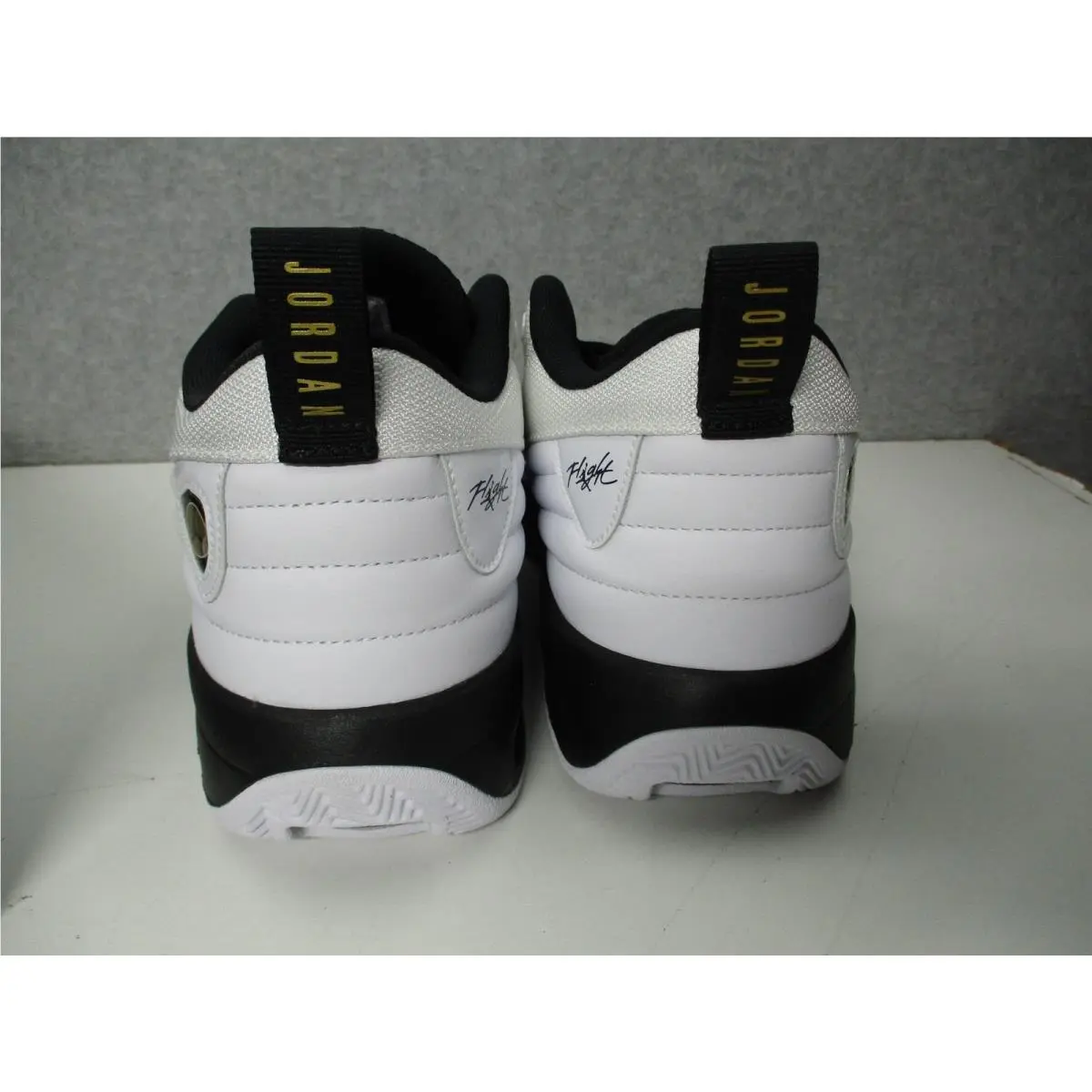 Nike shoes - Jordan Max Aura 6 - Max Aura - FQ8298-101 - White 7