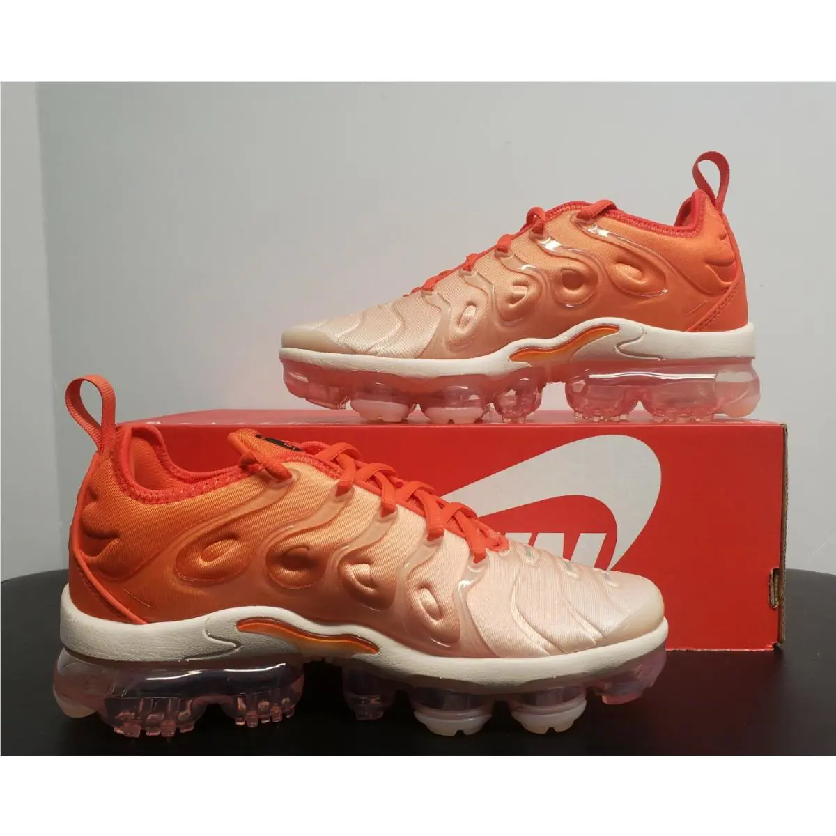 Nike shoes - Nike Air Vapormax Plus - Air Vapormax Plus - DQ8588-800 - Orange 0