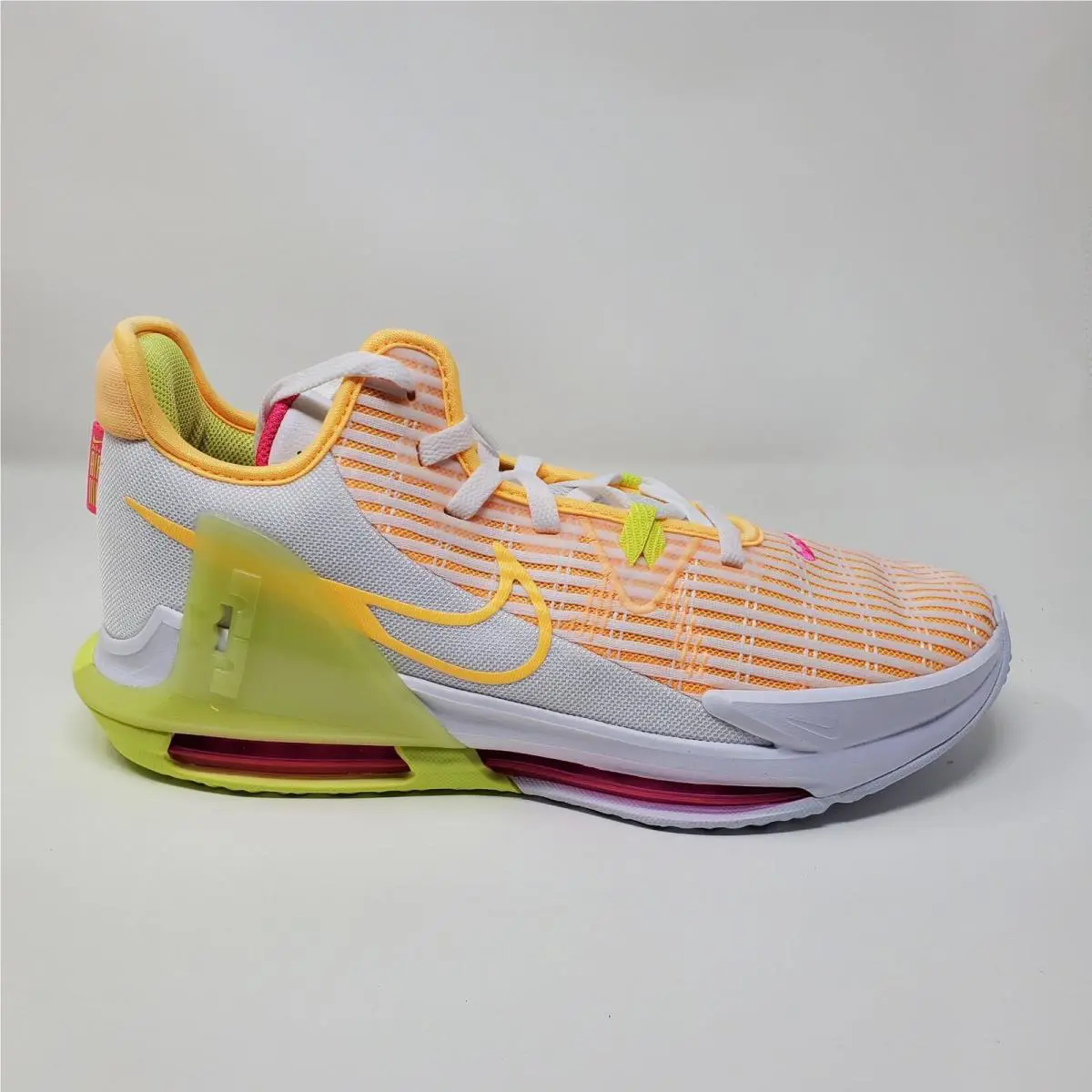 Nike shoes - Nike LeBron Witness - LeBron Witness - CZ4052-101 - Multicolor 2