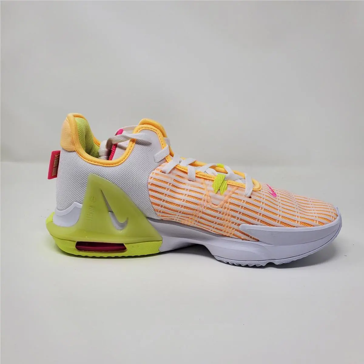 Nike shoes - Nike LeBron Witness - LeBron Witness - CZ4052-101 - Multicolor 4