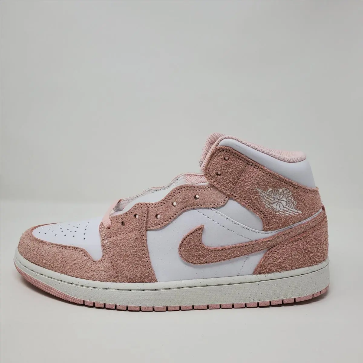 Nike shoes - Air Jordan 1 Mid SE - FN5215-161 - Pink 3