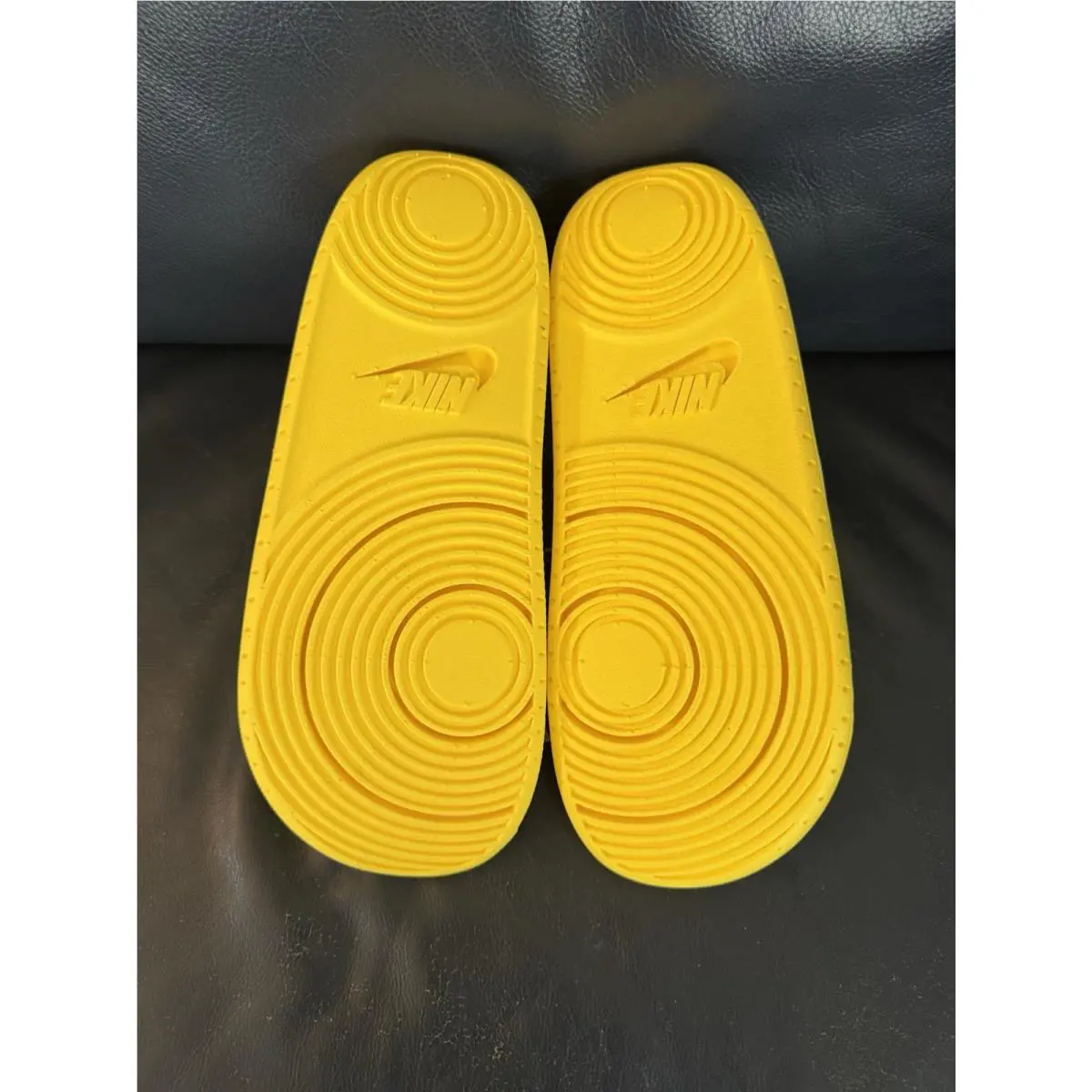 Nike shoes - Kobe Offcourt Slide - Kobe Offcourt Slide - If2870700 - Yellow 3