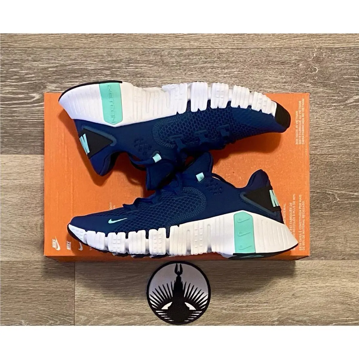 Nike Free Metcon 4 `valerian Blue` Green Glow CZ0596-401 Women`s 7.5 Men`s 6