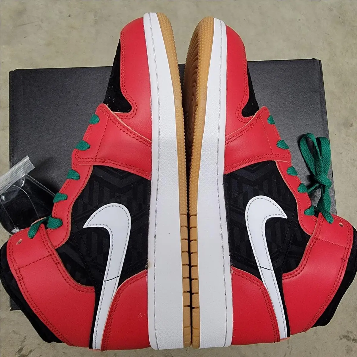 Nike shoes - Nike Air Jordan 1 - Air - DQ8418 006 - Multicolor 4