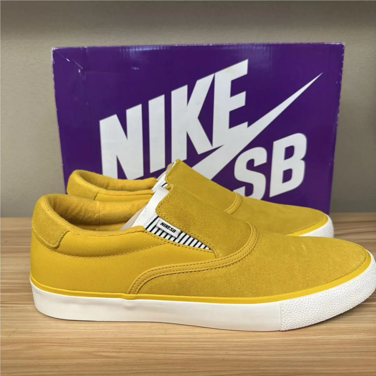 Size 8 - Nike Zoom Verona Slip Premium SB Dark Sulfur Sail