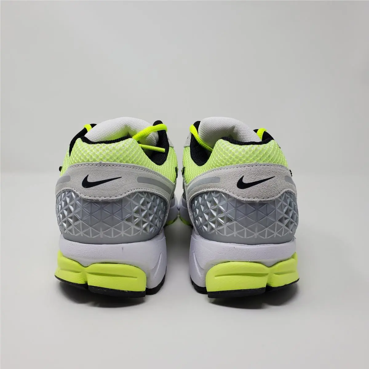 Nike shoes - Nike Zoom Vomero 5 - Zoom Vomero - FB9149-701 - Green 1