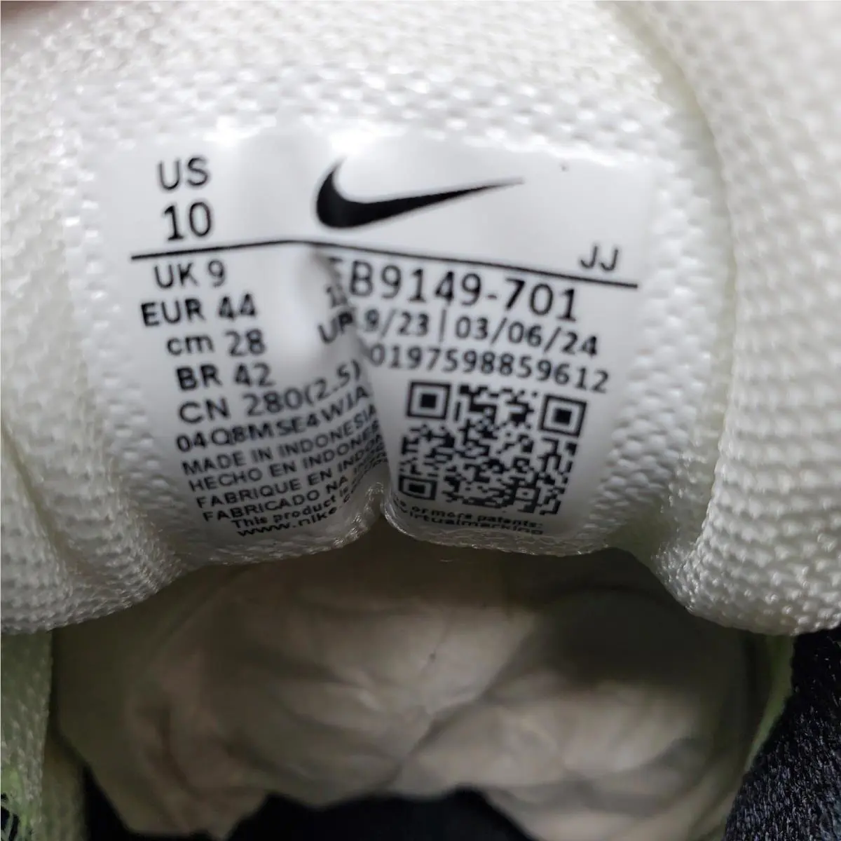 Nike shoes - Nike Zoom Vomero 5 - Zoom Vomero - FB9149-701 - Green 8