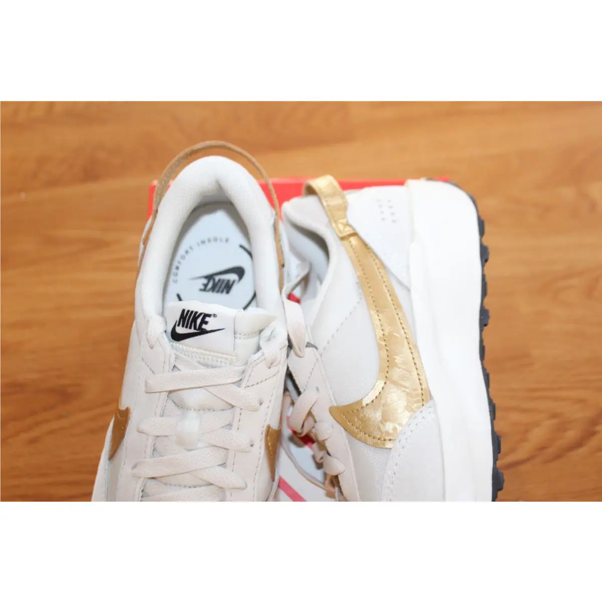 Nike shoes - WAFFLE - WAFFLE - FD0555 - METALLIC (UPC: 196608085829) 2