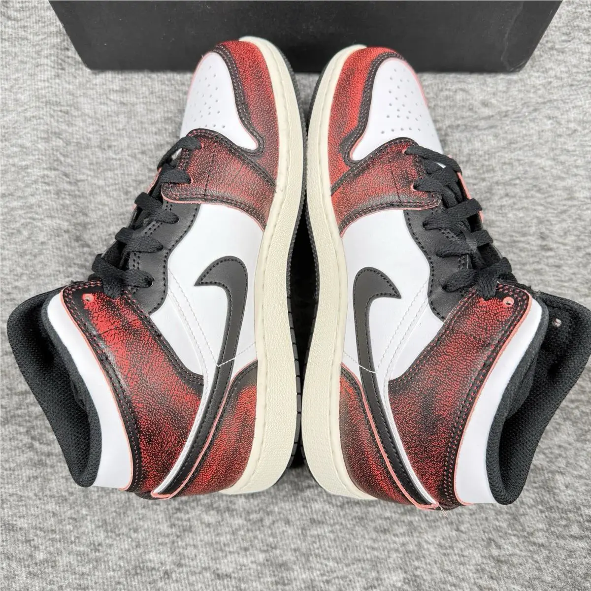Nike shoes - Air Jordan 1 Mid - Air Mid - FB0568-006 - Multicolor (UPC: 196151738852) 4