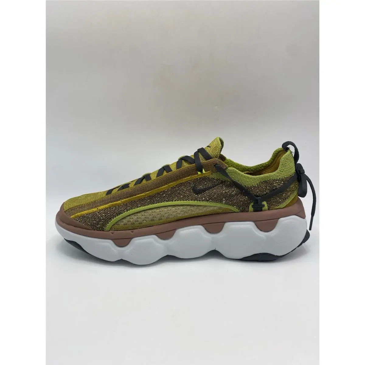 Nike shoes - Nike Flyknit Bloom - Flyknit Bloom - FD2149 300 - Pear/Dk Smoke Grey-Bronzine (UPC: 196975846894) 1