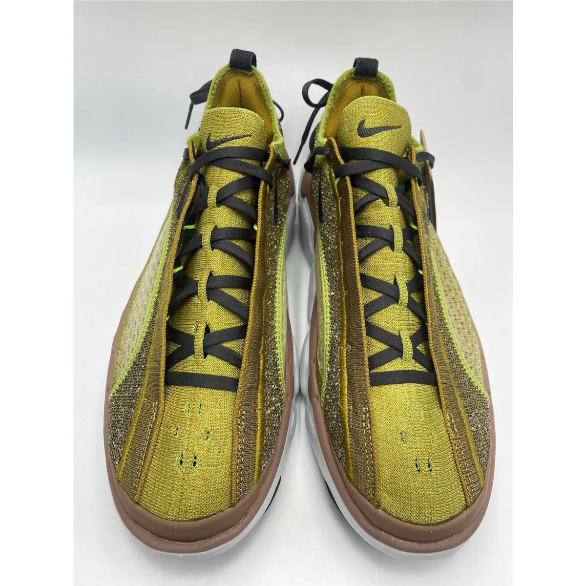 Nike shoes - Nike Flyknit Bloom - Flyknit Bloom - FD2149 300 - Pear/Dk Smoke Grey-Bronzine (UPC: 196975846894) 3
