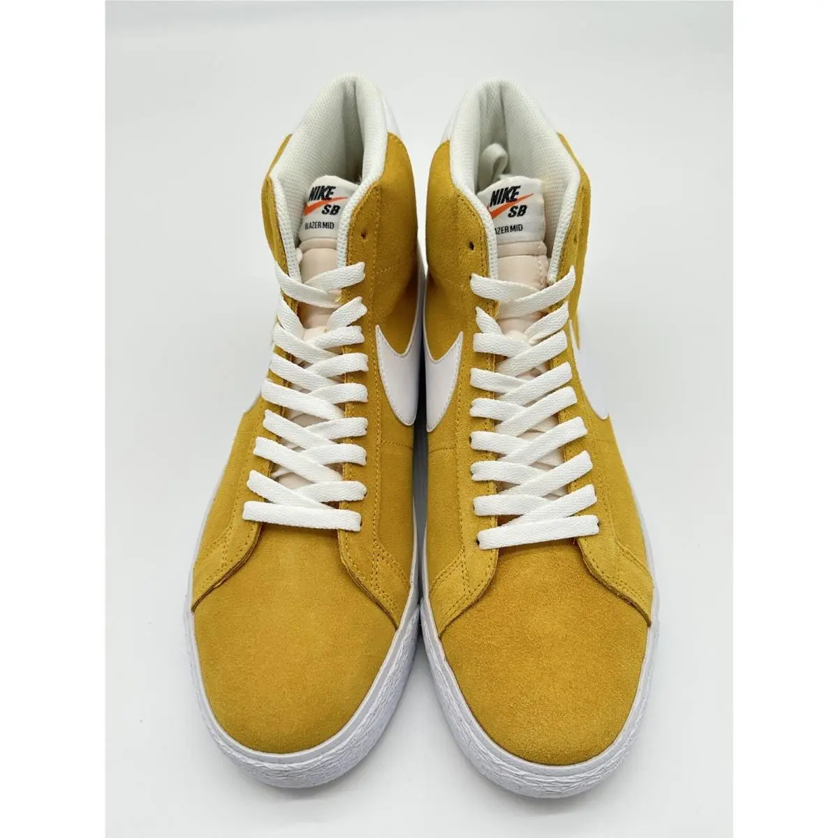 Nike shoes - SB Blazer Mid - Blazer Mid - 864349700 - Gold (UPC: 194500906808) 2