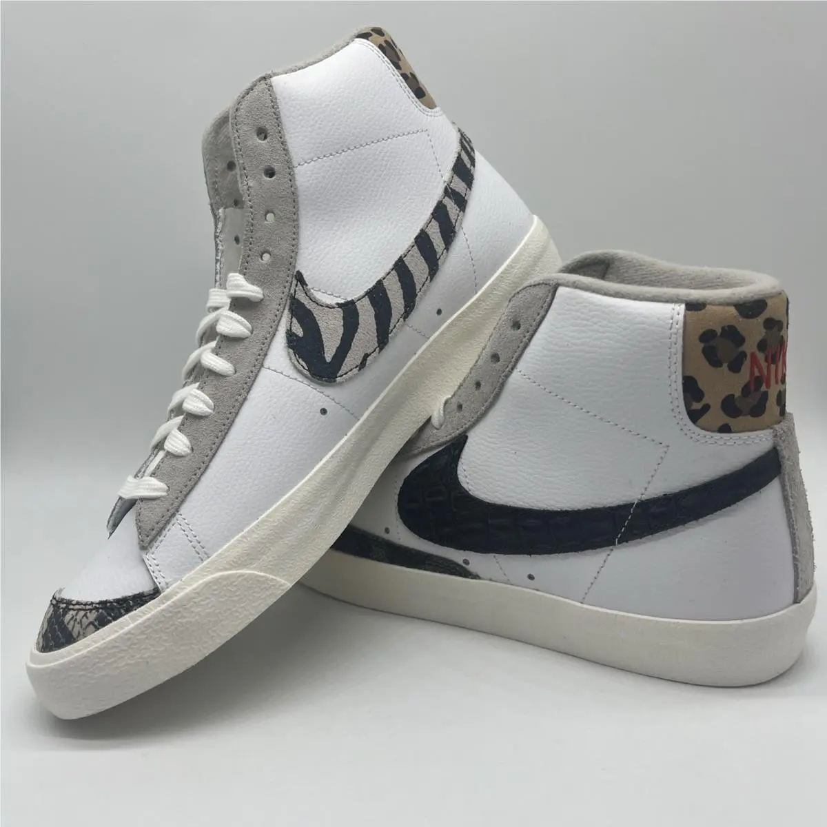 Nike Blazer Mid `77 Vntg - “white/black-sail-lt Iron Ore” - Size 10 DZ4840-100