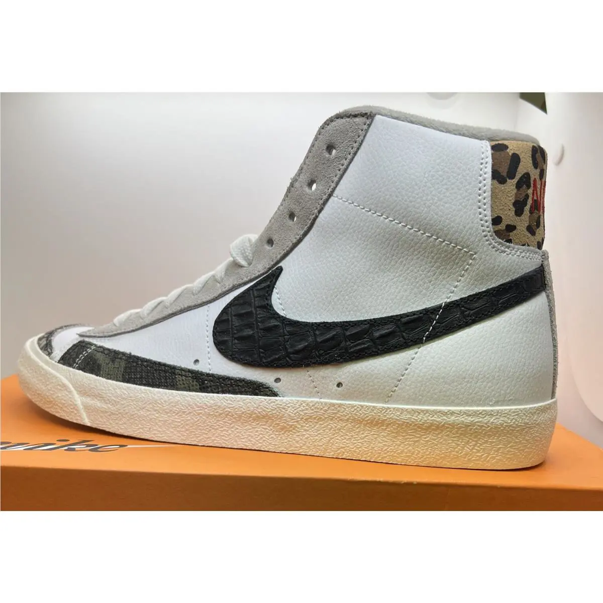 Nike shoes - Nike Blazer - Blazer - DZ4840-100 - White (UPC: 0196152629821) 4