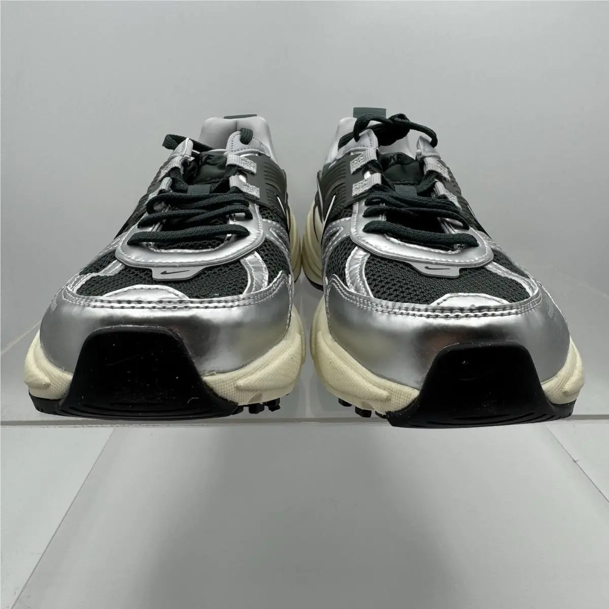 Nike shoes - Nike V2K Run - Run - HJ4497-300 - Green 3