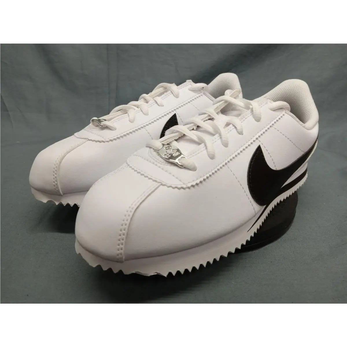 Nike shoes - Nike Cortez - Cortez - 904764102 - White (UPC: 886916881601) 2