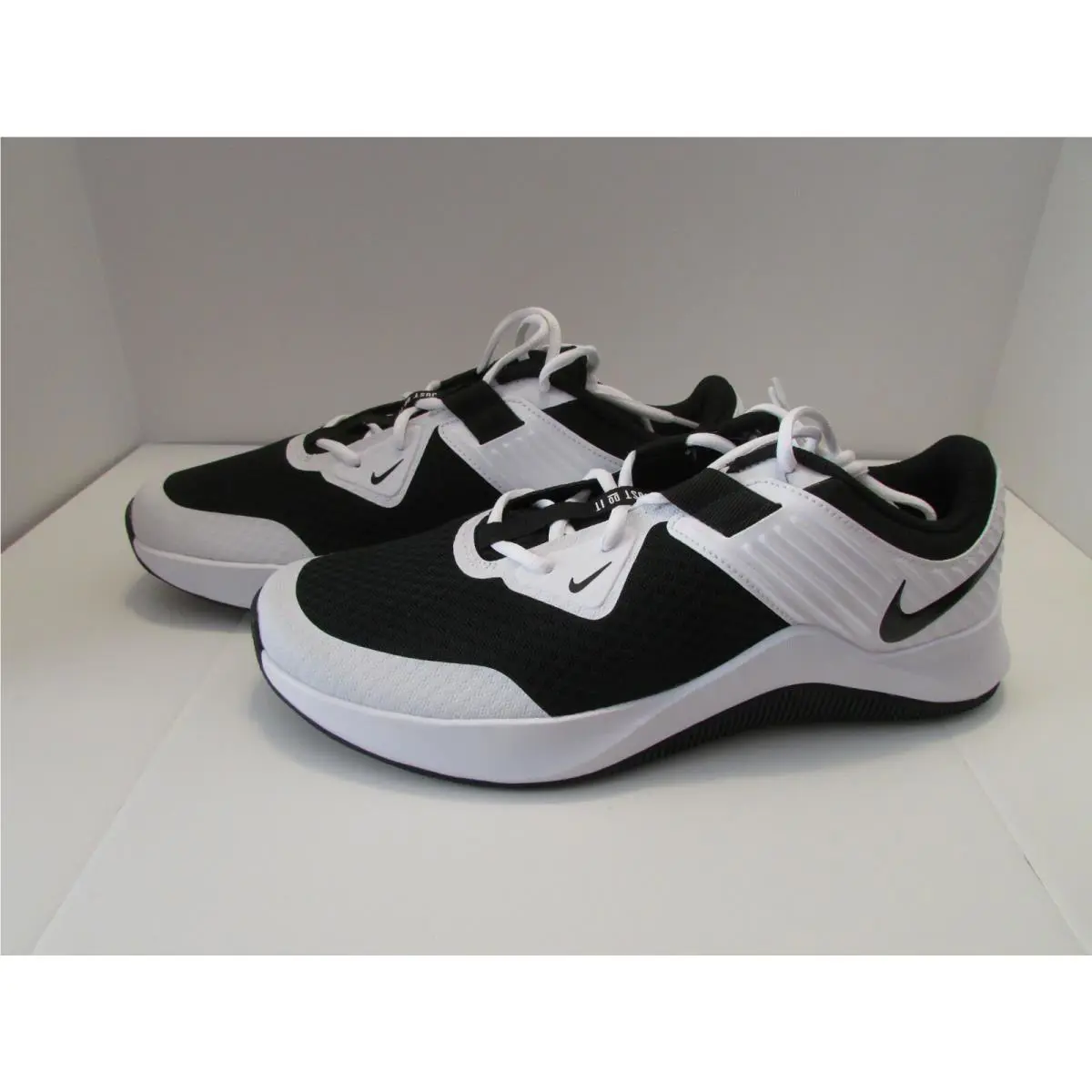 Nike MC Trainer Mens Size 11 Black/black White CU3580 005
