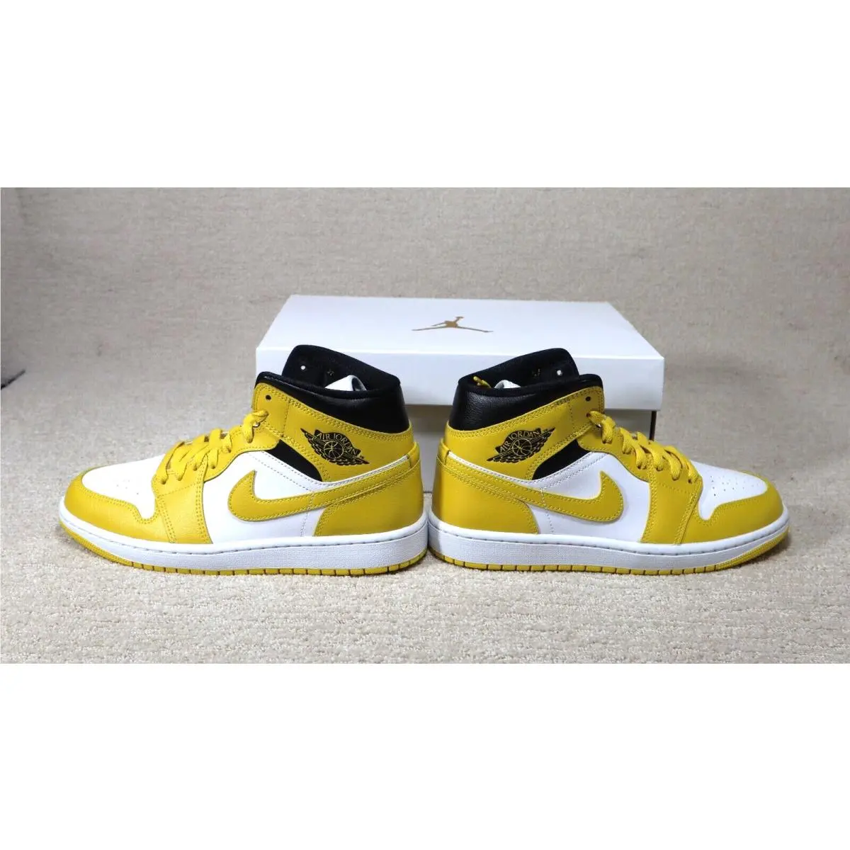 Nike shoes - Nike Air Jordan 1 - Air - BQ6472-170 - Yellow/White/Black 4