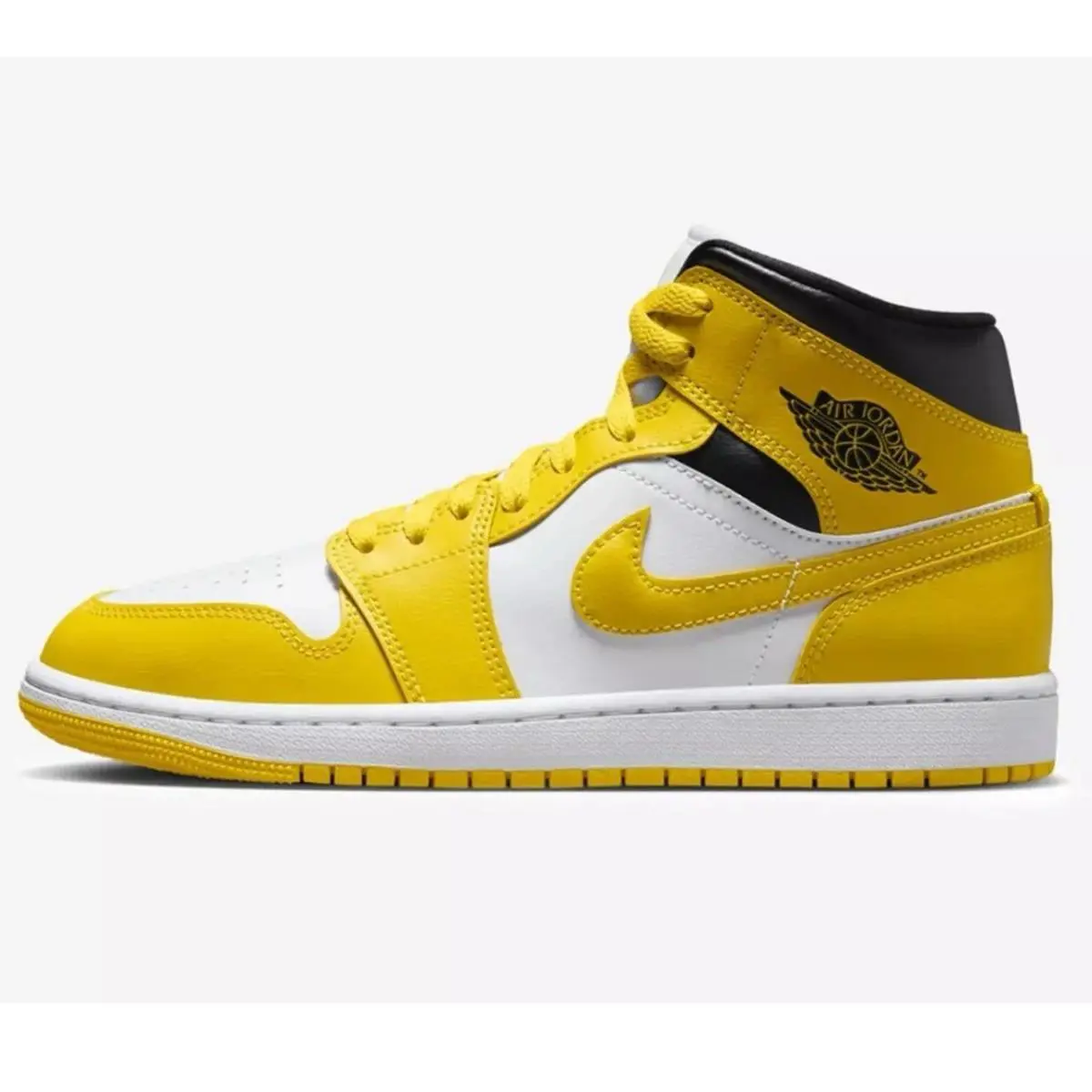 Nike shoes - Air Jordan 1 - Air - BQ6472-170 - White 1