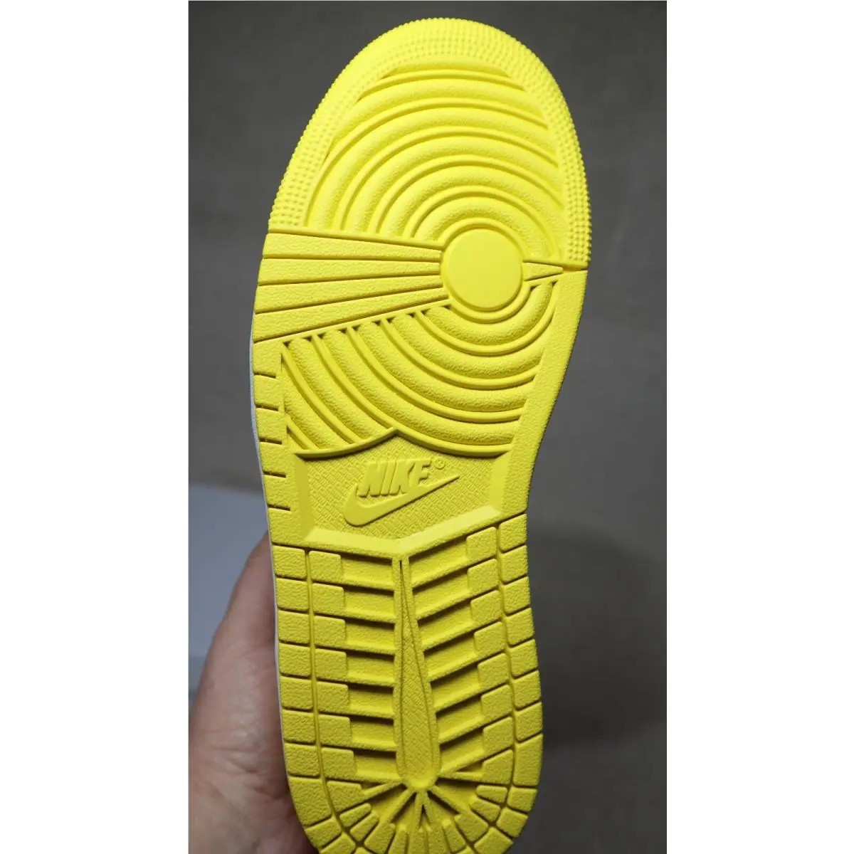 Nike shoes - Nike Air Jordan 1 - Air - BQ6472-170 - Yellow/White/Black 12
