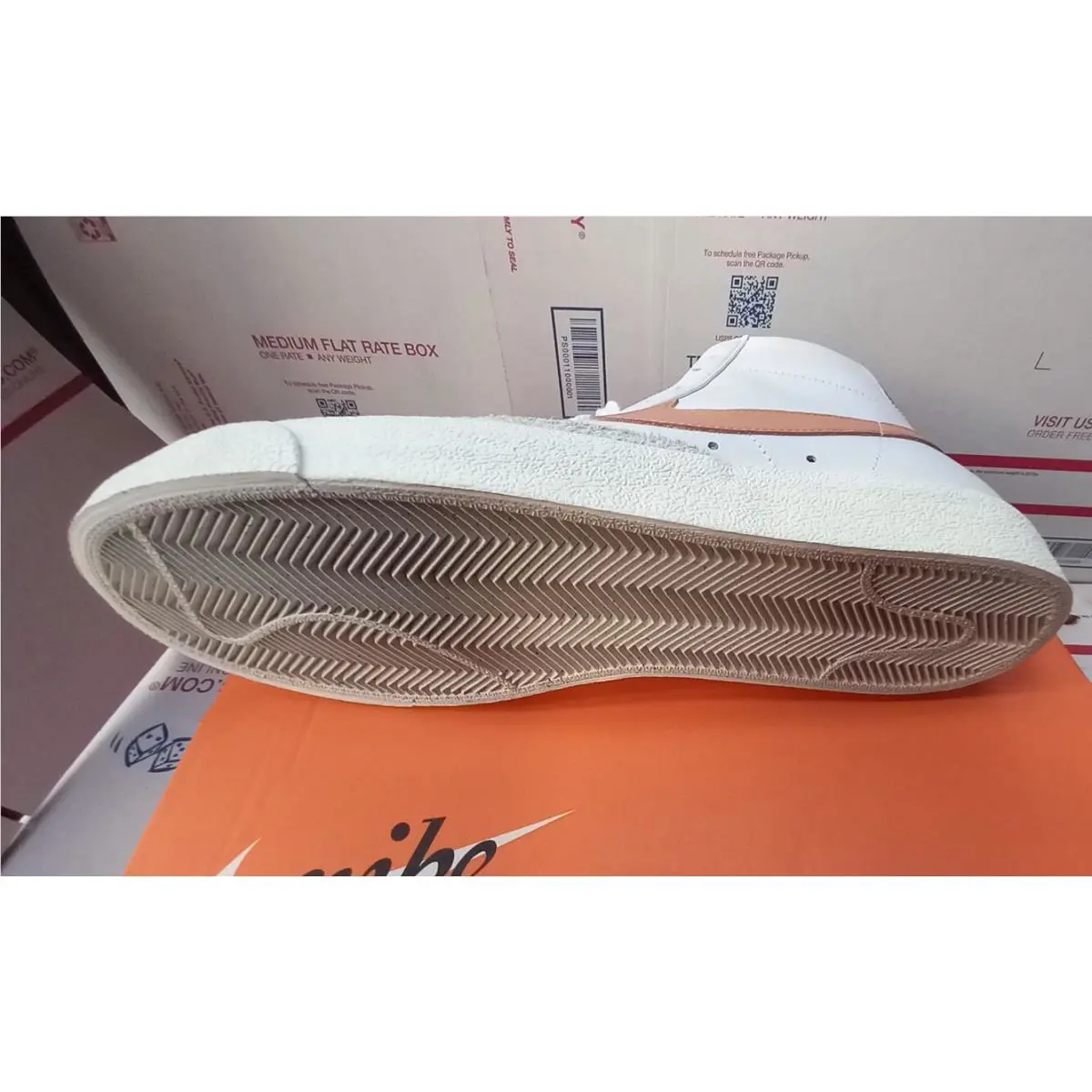 Nike shoes - Nike Blazer Mid - Blazer Mid - Bq6806 - White (UPC: 196968226979) 3