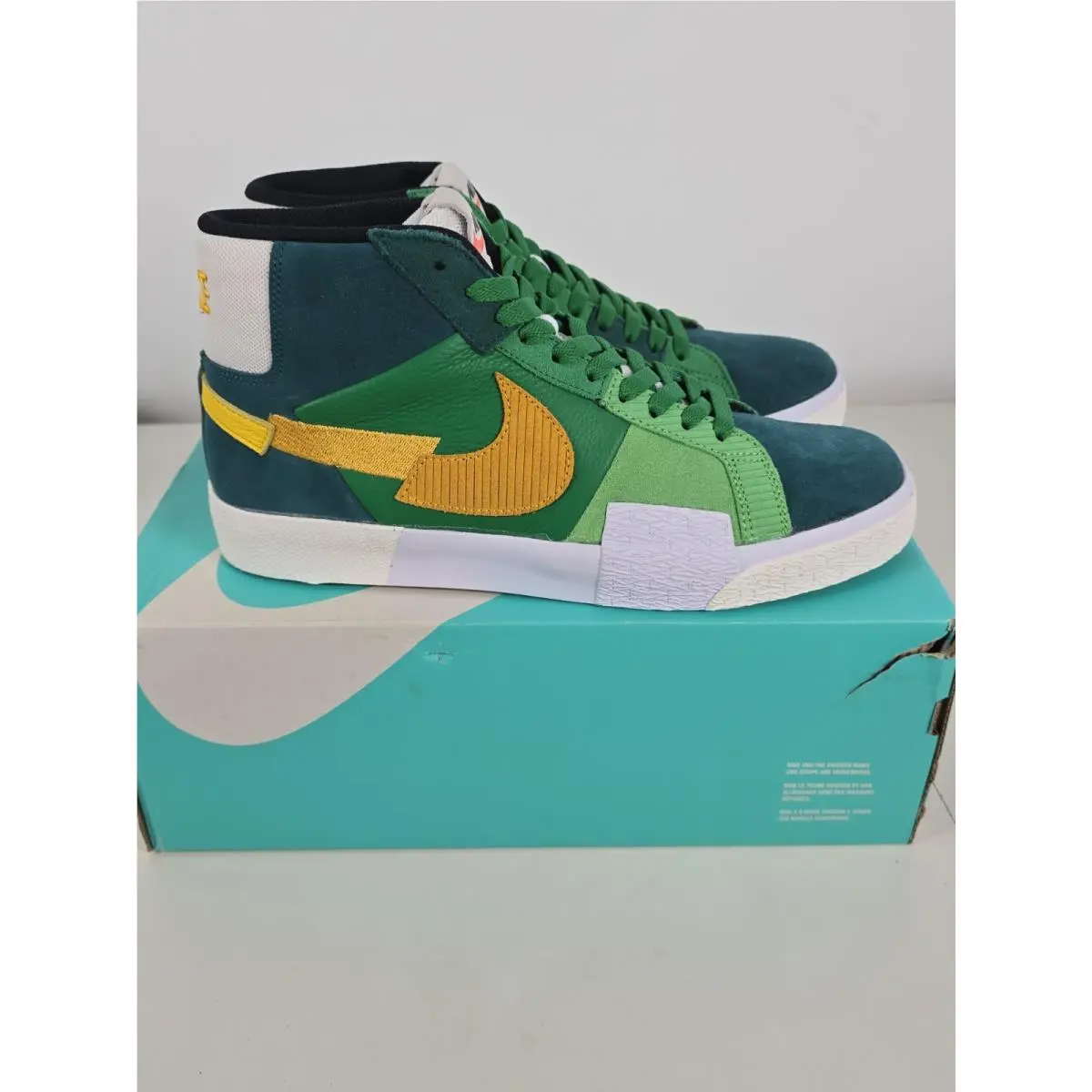 Nike shoes - Nike SB Zoom Blazer Mid - DA8854-300 - Multicolor 3