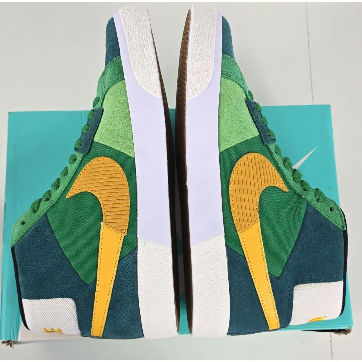 Nike shoes - Nike SB Zoom Blazer Mid - DA8854-300 - Multicolor 4