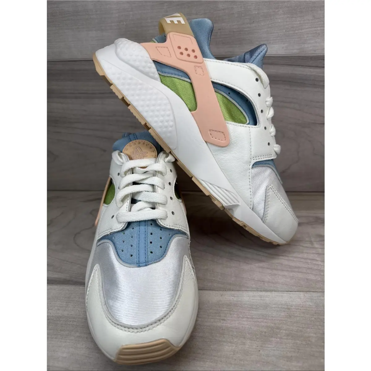 Nike shoes - Nike Air Huarache - Air Huarache - DQ0117-100 - Multicolor (UPC: 0195869138718) 4